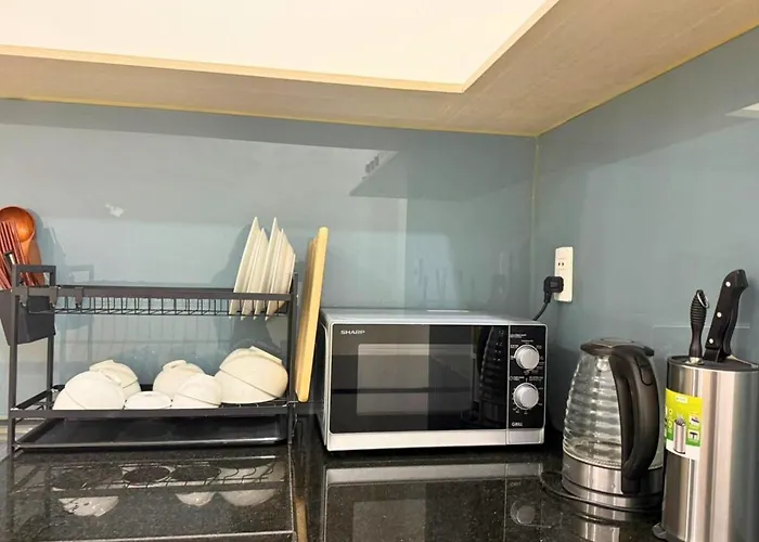 Lylac Home Saigon Ntmk - City Center Spacious Modern Townhouse Roof Terrace