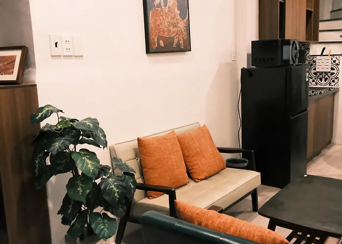 Saigon Holiday House