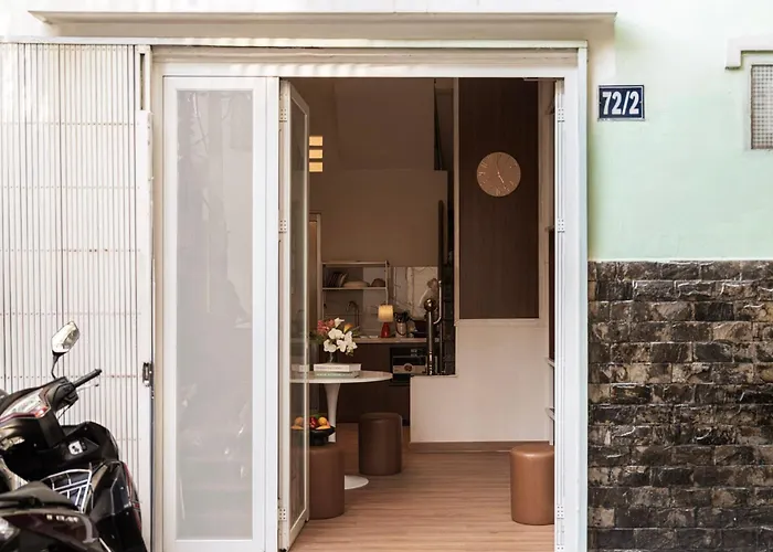 Gon De Home Tran Dinh Xu Cozy 3Brs House In Centre For Pax 8